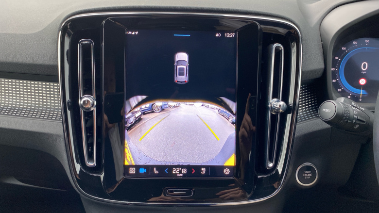 Volvo XC40 2.0 B3P Plus Dark 5dr Auto Petrol Estate